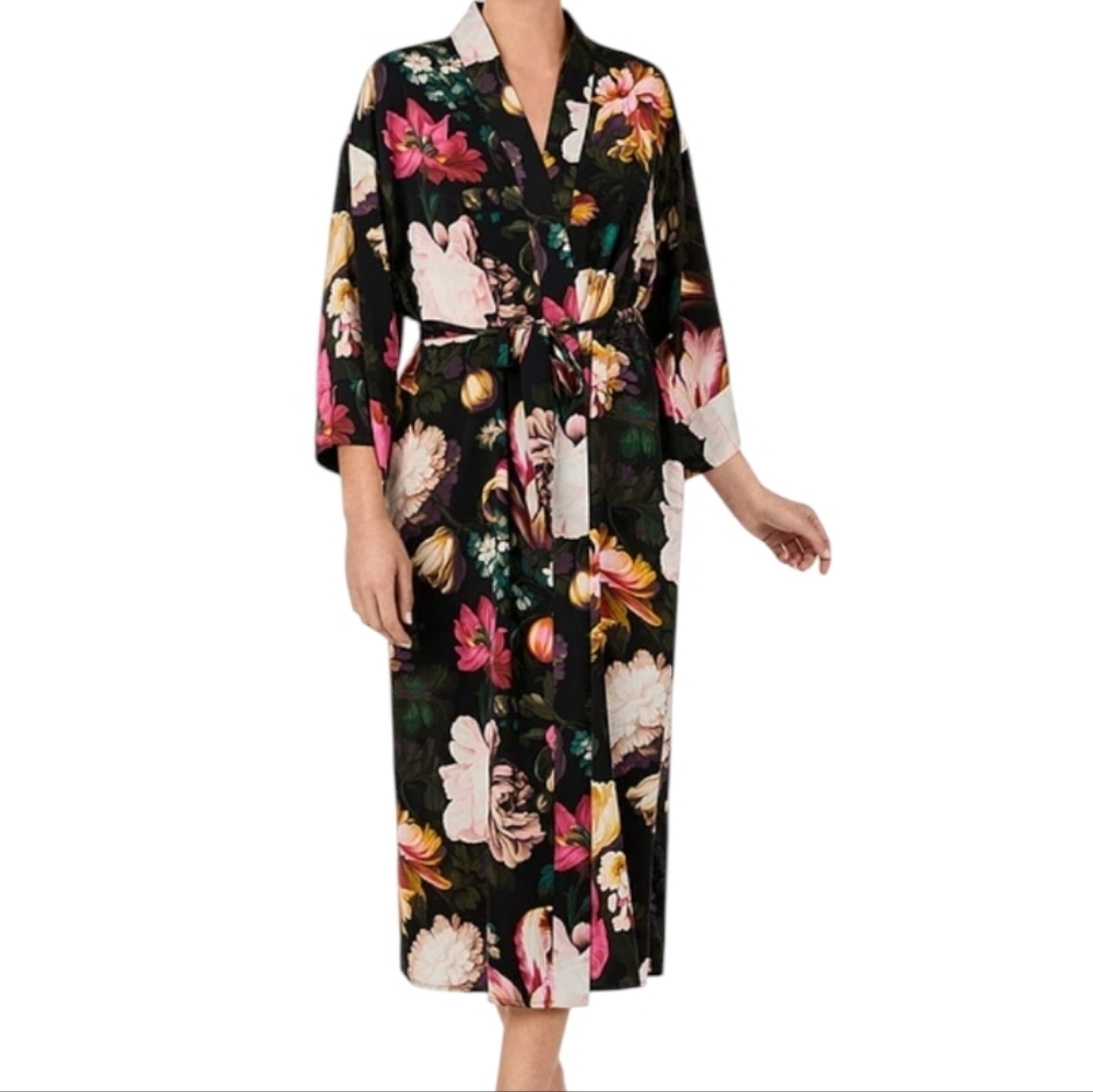 Room Service Floral Print 3/4 Sleeve Belted Robe Size S/M